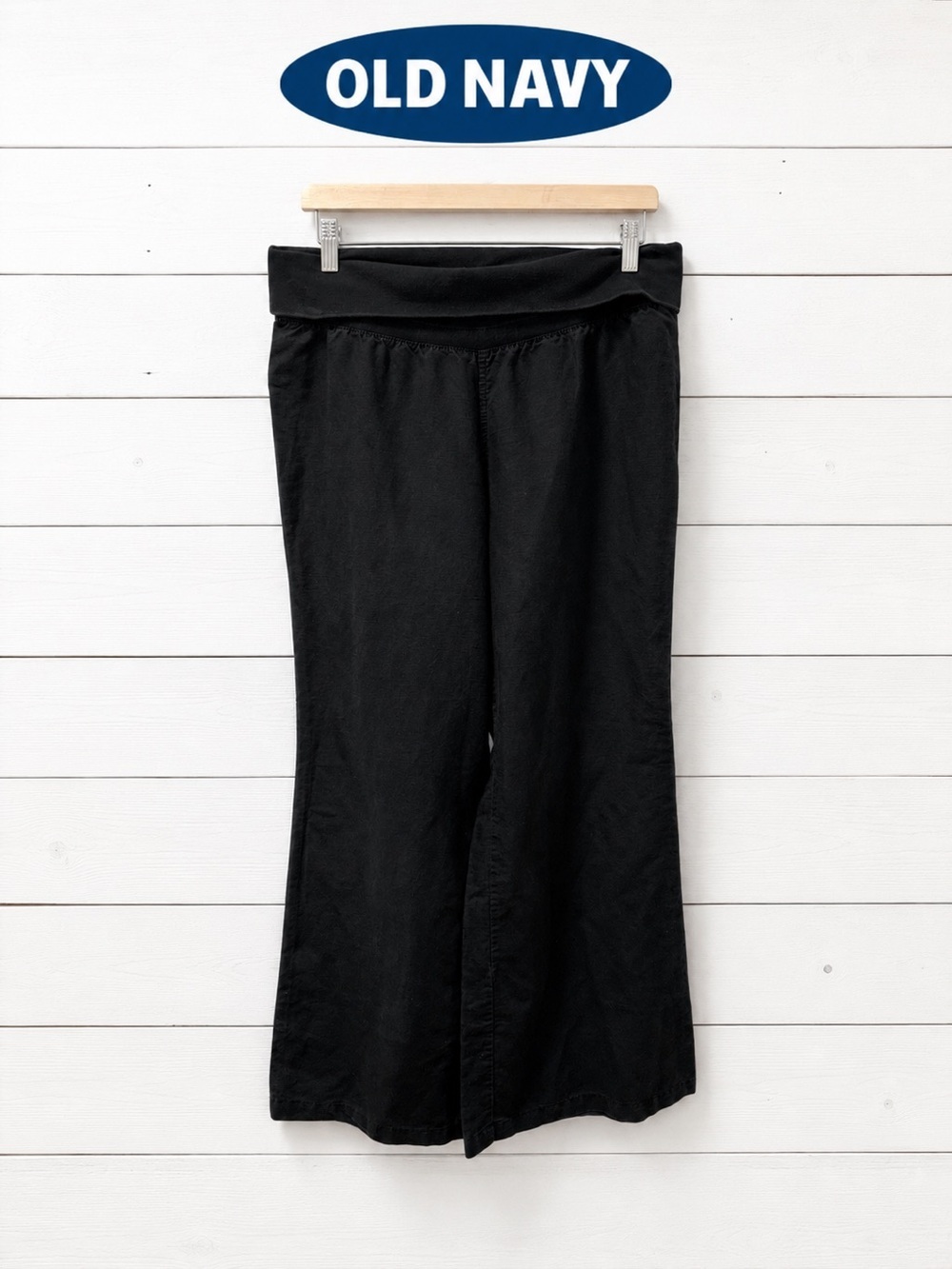 Old Navy Black Flare Pants – Size L